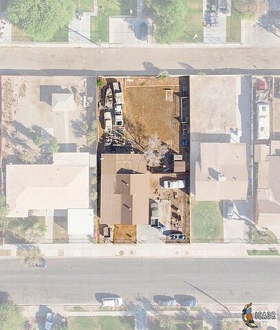 2nd image of 264 E Heil Ave