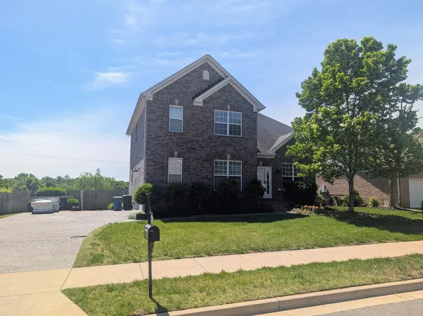 107 Brant Ln, Hendersonville, TN 37075