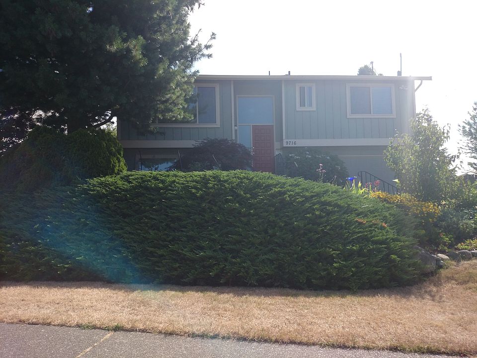 2nd image of 9716 Fremont Ave N