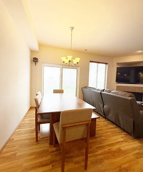 317 NE Miramar Cir #1 — Photo 10