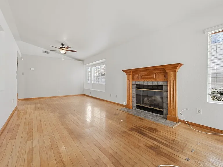 11920 Avenida Marcella — Photo 8