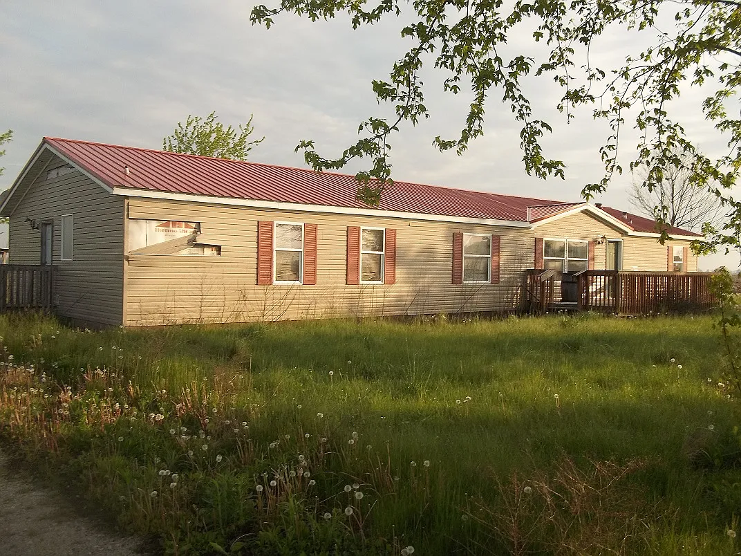 8633 Edgefield Rd photo 1