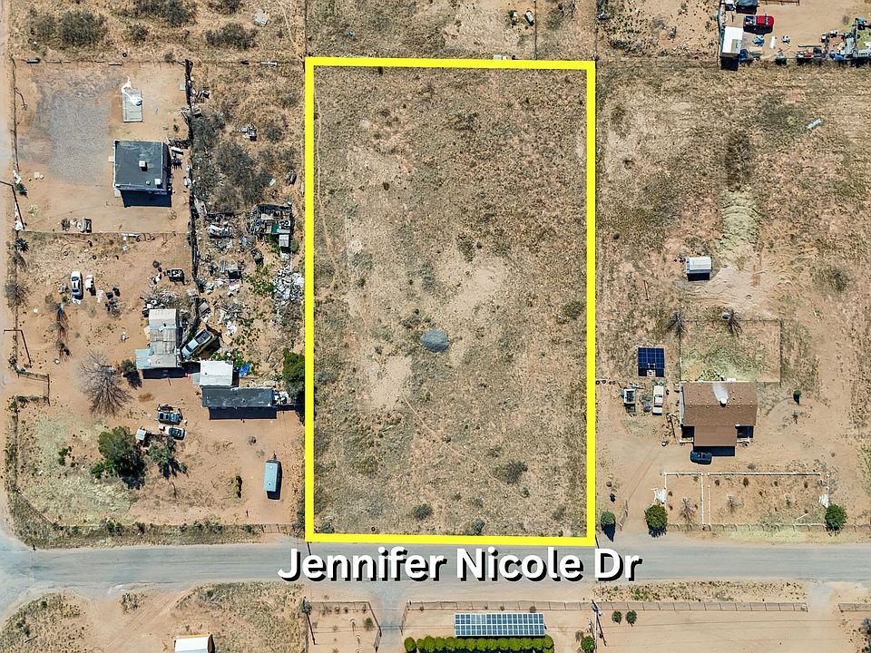1st image of 841 Jennifer Nicole Dr