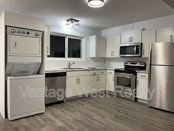 3rd image of 3713 24th Ave #2