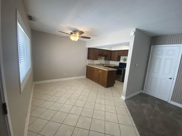 614 Ansborough Ave APT 6, Waterloo, IA 50701