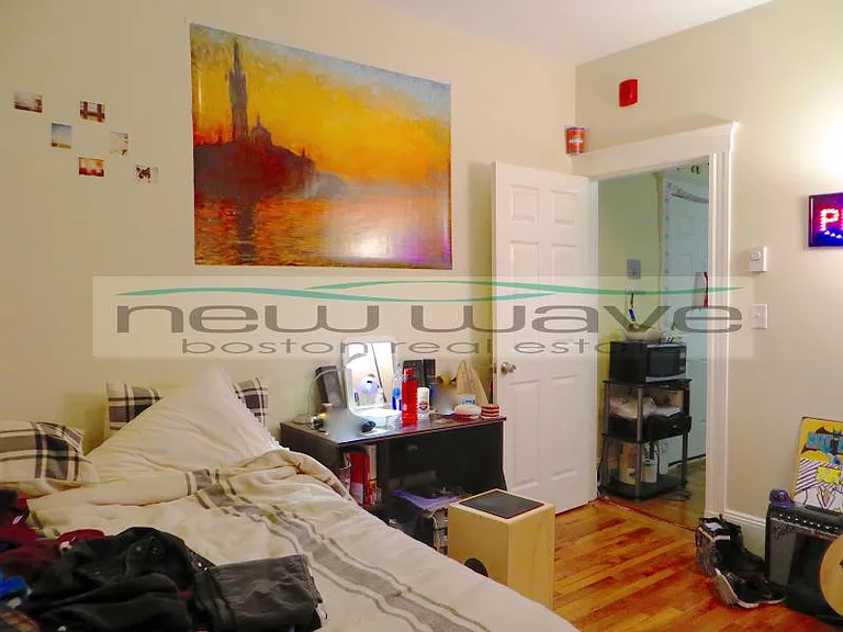 55 Park Dr #5 — Photo 3