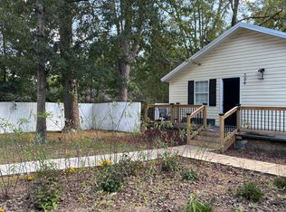 704 Vassar St, Dothan, AL 36301