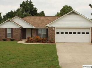 121 Winding Trl, Huntsville, AL 35811