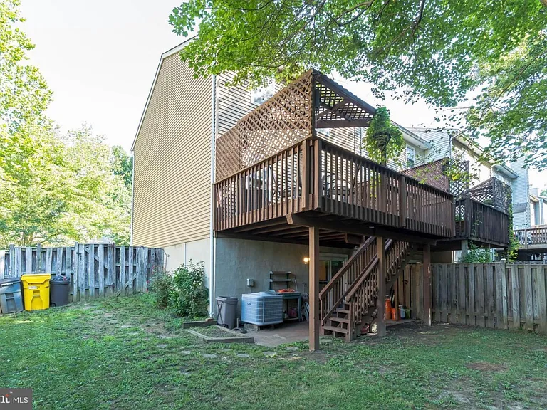 1731 Jones Falls Ct — Photo 2