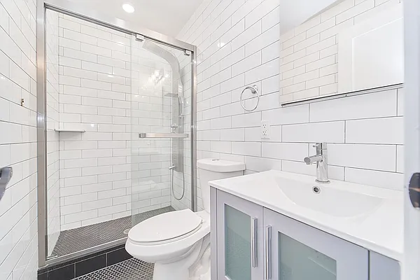 Rented by Triplemint | media 16