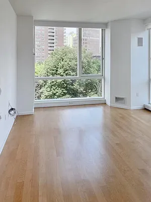 Rented by Lavenue Group Inc | media 12