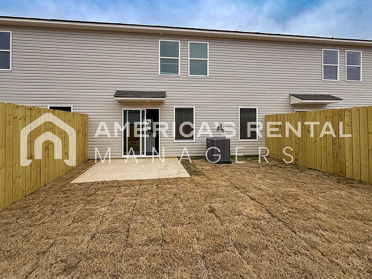 106 River Grass Dr — Photo 24