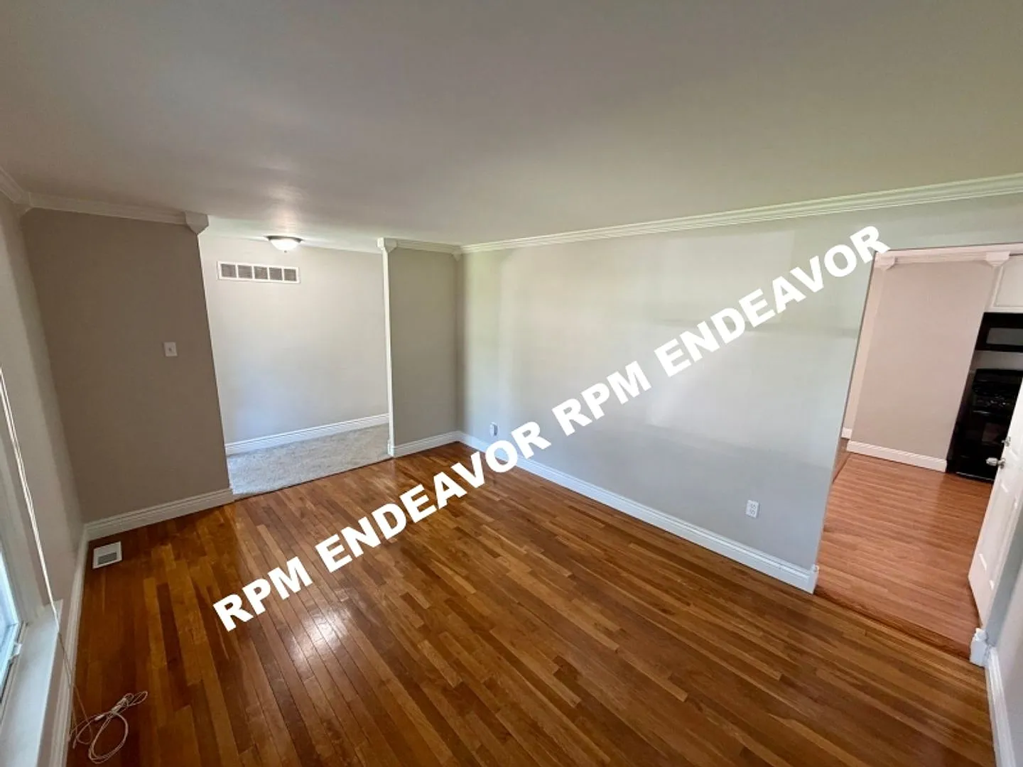 Available Now 3Bed/2Bath — Photo 4