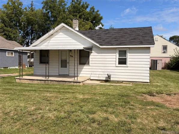 1026 W Scottwood Ave, Flint, MI 48507