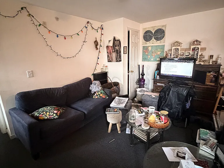 4500 Walnut St #302 — Photo 8