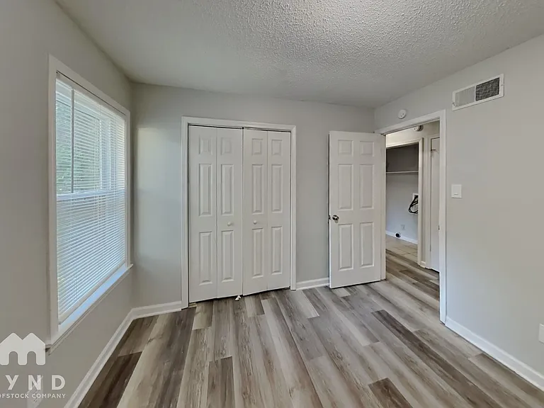4574 Trout Valley Dr — Photo 17