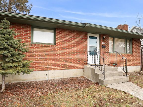 2nd image of 2136 W Cleveland Ave