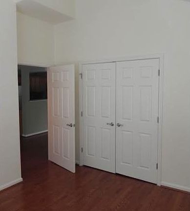 Bedroom with Tall Ceiling