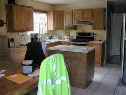 2nd image of 5428 Hillsdale Blvd