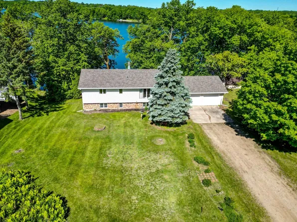 3502 Pawnee Dr SE, Alexandria, MN 56308