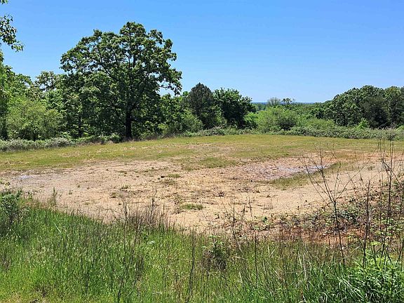 4th image of 160 Polk Road 47
