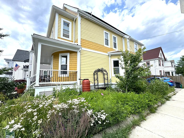71 Winchester St #1 — Photo 17