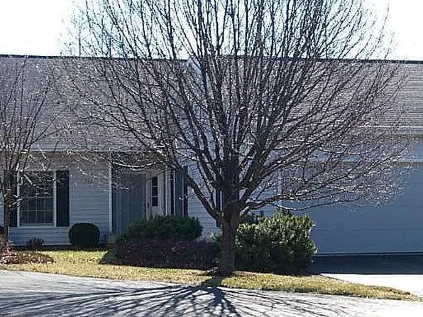 742 E Pepperridge Dr, Bloomington, IN 47401