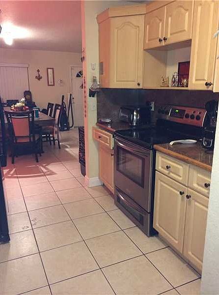 1st image of 5308 NE 2nd Ave