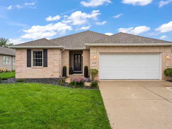 10723 Heather Dr, Winfield, IN 46307