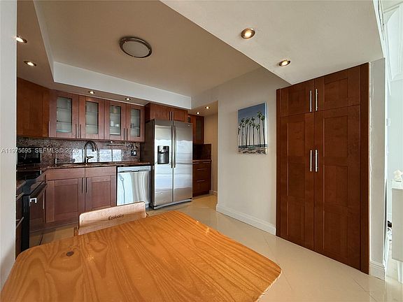 3rd image of 2101 S Ocean Dr APT 1201