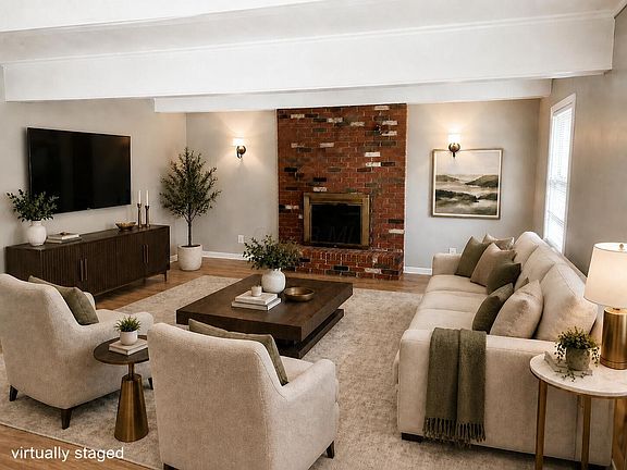 2nd image of 526 Edgemont Rd