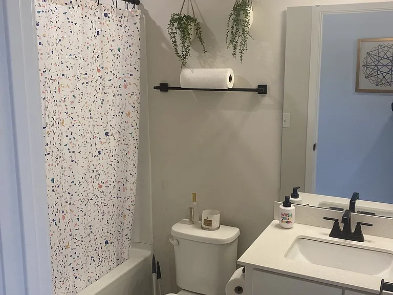 211 Pryor Dr — Photo 15