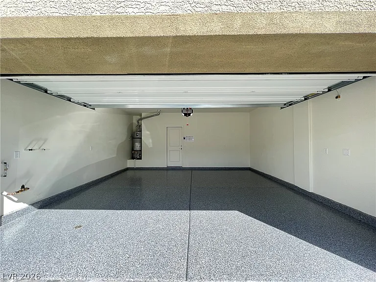 5370 White Butterfly St — Photo 23