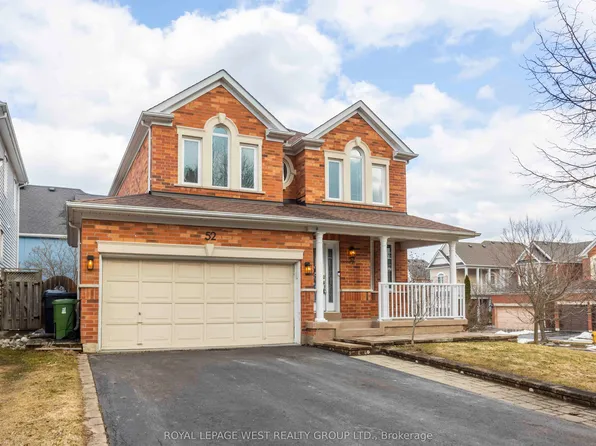52 Long Island Cres, Toronto, ON M1C 5E4