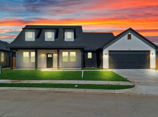 513 Highview Ct, Godley, TX 76044