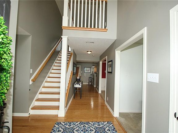 4th image of 10581 Armstead Ave