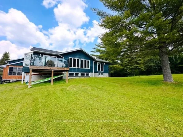 96 North St, Magnetawan, ON P0A 1C0