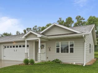 1225 Silverbrook Ln, Spearfish, SD 57783