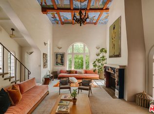 5163 Franklin Ave, Los Angeles, CA 90027