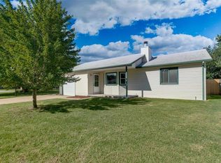 1043 N Curtis St, Wichita, KS 67212