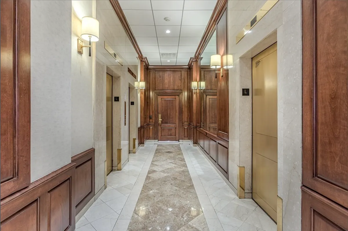 Building Photo - 9 Hawthorne Pl #7J