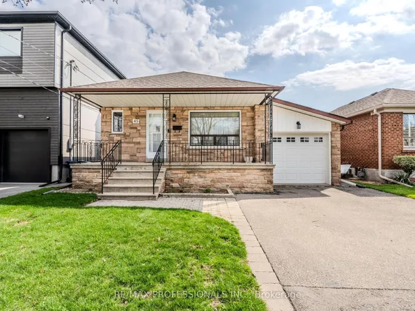 45 Chartwell Rd, Toronto, ON M8Z 4E9