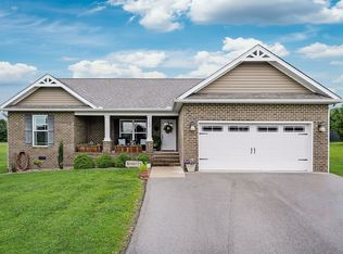 107 Creek Ln, Cookeville, TN 38506