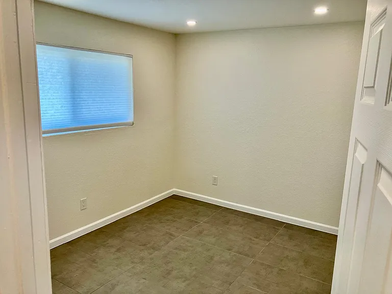 8957 Harness St — Photo 15