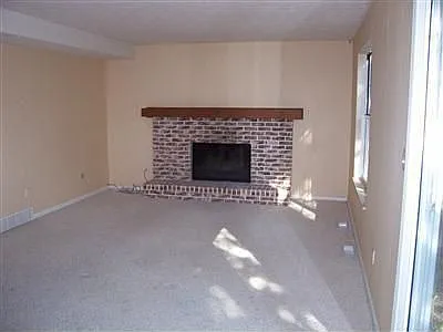 16467 Georgetown Ct photo 1
