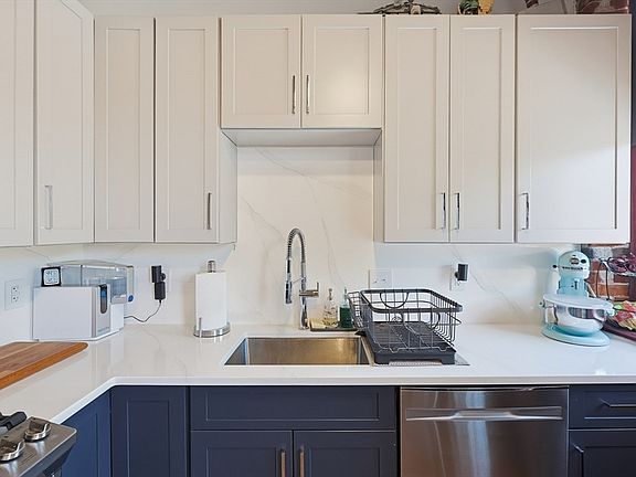 5th image of 37 Millyard #209
