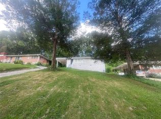 4555 Hillpine Rd, Forest Park, GA 30297