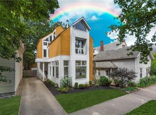 2314 W 11th St, Cleveland, OH 44113