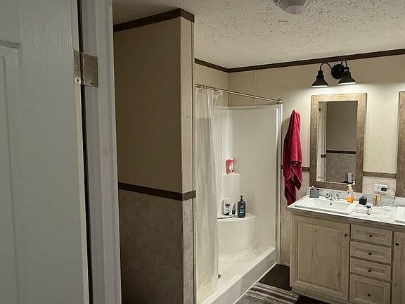 5th image of 2801 1st Ave #18