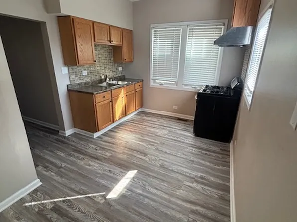 5220 S Linder Ave #1, Chicago, IL 60638